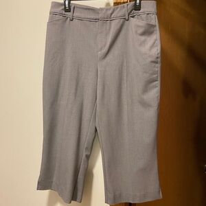 Christopher & Banks Gray Kapris